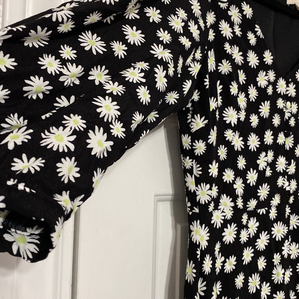 GB Size Large 3/4 sleeve dress size large - Picture 5 of 7